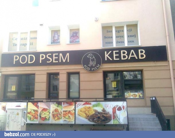 Kebab pod psem życzy smacznego