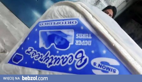 Kupił nowy materac