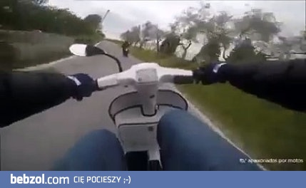 Chciałbyś się przejechać takim skuterkiem