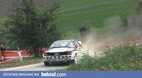 Audi Quattro - bokiem do przodu
