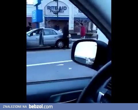 Walka na drodze z ciekawym zakończeniem