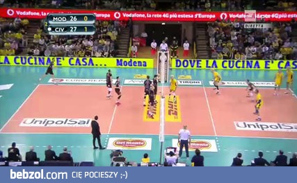 Niesamowity atak w meczu ligi włoskiej 