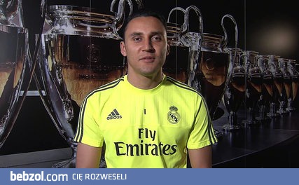 Piłkarze Realu pozdrawiają chorego Piotrusia po polsku!