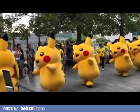 Flashmob w Japonii - Pikachu