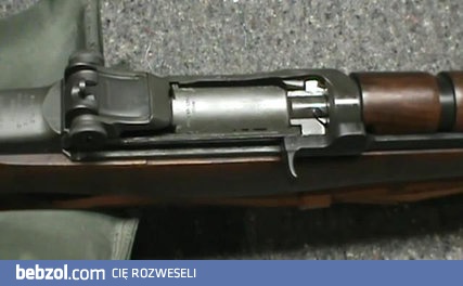 Trzy sposoby ładowania karabinu M1 Garand