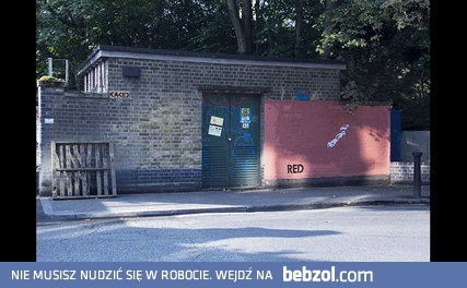 Grafficiarz vs ekipa zamalowywująca graffiti 