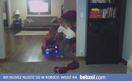 Pierwszy raz na hoverboardzie