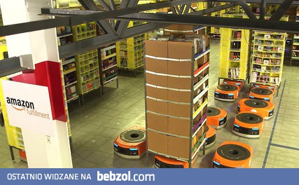 Roboty w magazynie Amazon.