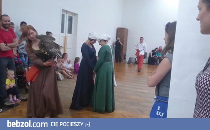 Mała sztuczka z dużym ptakiem