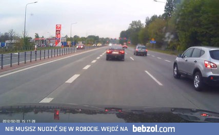 Spowodowanie zdarzenia i ucieczka