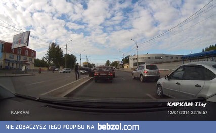 Ruska bójka na drodze