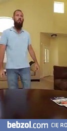 Jak łatwo przenieść w ukryciu karabin automatyczny i broń 