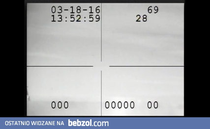 Niecodzienny wypadek podczas lądowania samolotu na lotniskowcu 