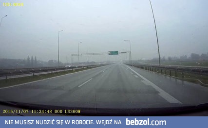 Bezmyślność taksówkarza na zjeździe