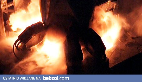 SpaceX udostępnił nagrania z zupełnie nowych ujęć.