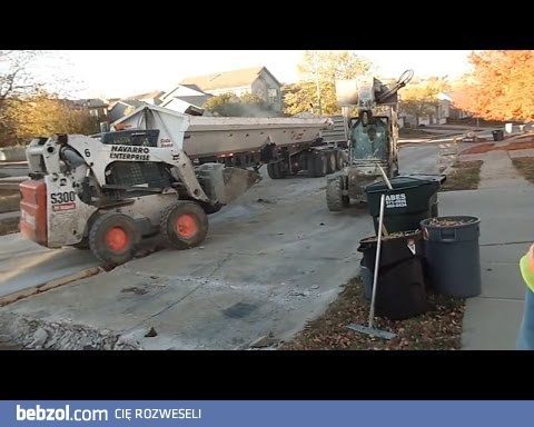 Operator mini ładowarki