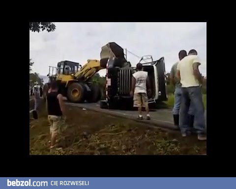 Stawiają ciężarówkę na koła