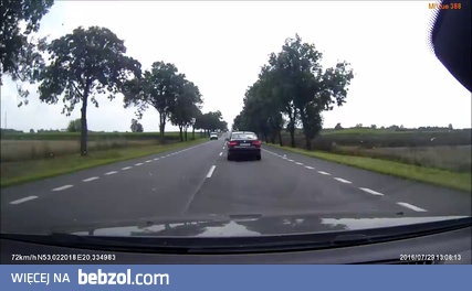 Kamil wyprzeda metodą na kamikaze