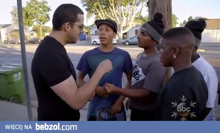 Reakcja czarnych na magiczną sztuczkę