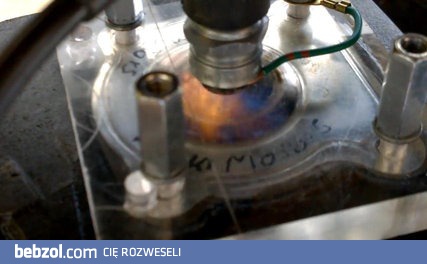 Efektownie wyglądająca praca cylindra 