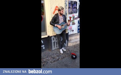 Grasz sobie spokojnie na ulicy i nagle przychodzi łysy typ