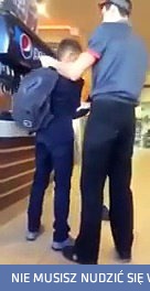 Pracownik Burger Kinga uczy Gimbów jak sie zachowywac 