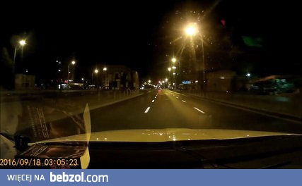 Bardzo groźnie wyglądający wypadek Grójecka/Banacha Warszawa