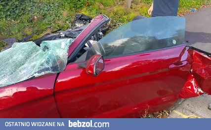 Pancerna latarnia i mustang w dwóch częściach