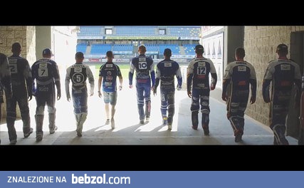 Siostra śpiewa o tragicznie zmarłym żużlowcu Krystianie Rempale