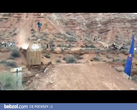 Ładnie pofrunął...