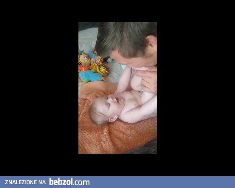 Tatuś zmieni ci pieluszkę