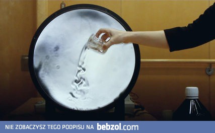 Eksperyment, który pozwala zobaczyć ruch powietrza