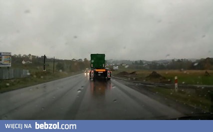 Zablokowane hamulce w naczepie tira