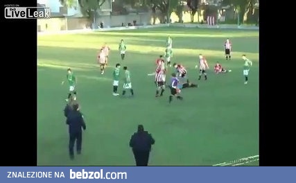 Piłkarz zabił sędziego uderzeniem w krtań