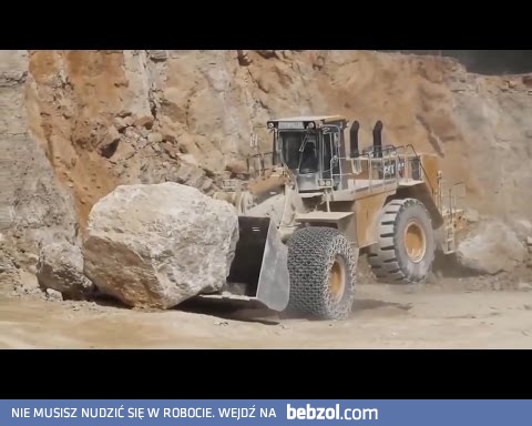 Tak pracuje ciężki sprzęt w kamieniołomach