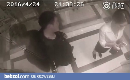 Szybka akcja w windzie