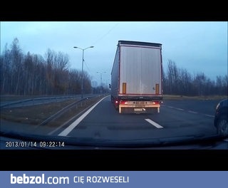 Kolejny szeryf pseudo zawodowiec bez mózgu 