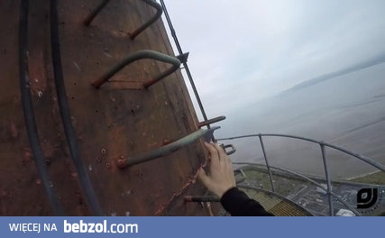 Wspinaczka na 200m komin bez zapezpieczeń - Irlandia