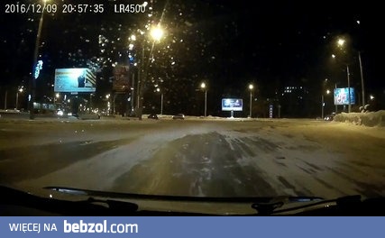 Zjazd do zajezdni driftem po zakończonej zmianie