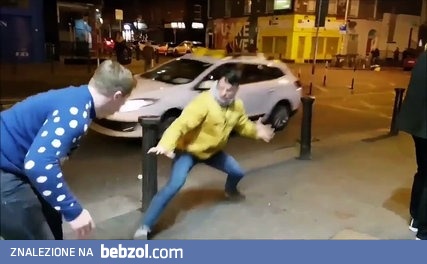 kiedy samochodem podjechał... McGregor