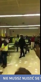 Tak przeszkadzają w głosowaniu w Katalonii