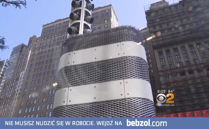 Dziwne wieże w Nowym Jorku ,władze milczą