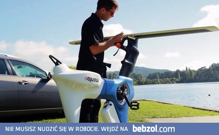 Jednoosobowy rower wodny który płynie jak wodolot