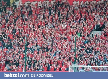 Lokomotywa na 4 trybuny! 