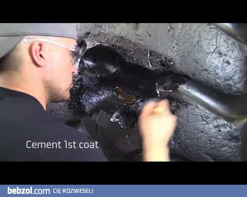 Naprawa przebitej opony w mega ciężarówce