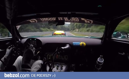 Mercedes-AMG GT3 w pogoni za Audi R8 LMS GT3 na Nürburgring