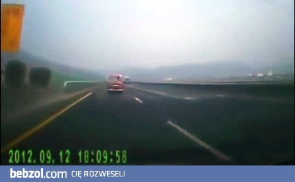 Powrót do przyszłości zarejestrowany na autostradzie