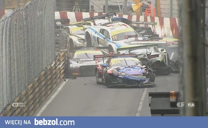 Kwalifikacje FIA GT w Macau. Coś poszło nie tak