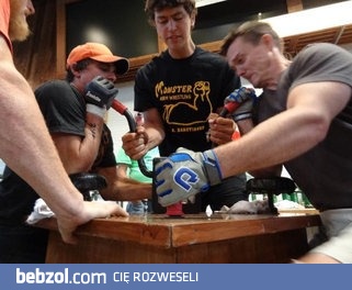 Monster Arm Wrestling