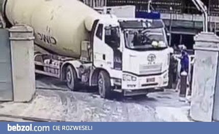 Niby betoniarka, a jednak wywrotka 